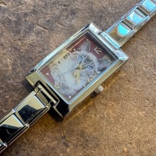 WW431 Light Color Cat Watch