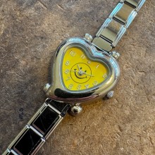 WW438 Smile Face Heart Watch